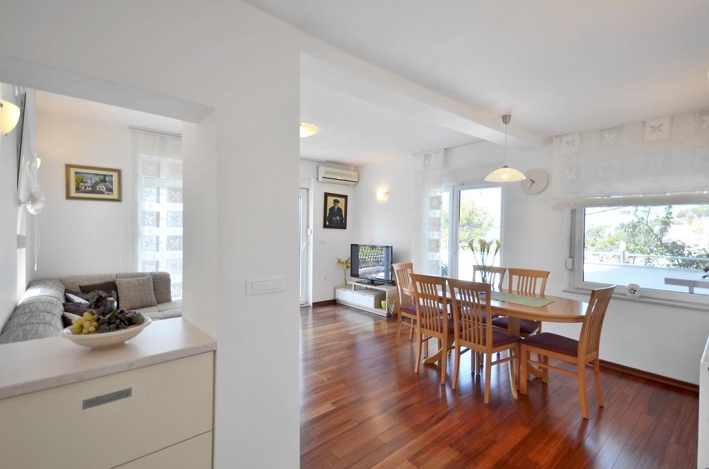 Apartments Vukasovic Mimice Room photo