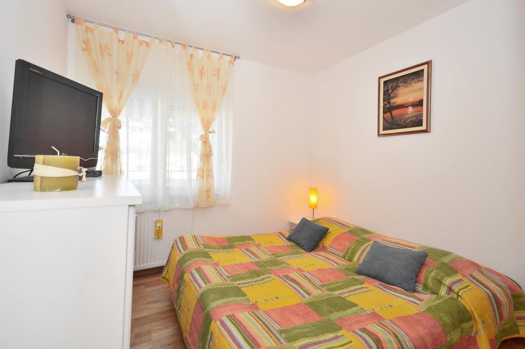 Apartments Vukasovic Mimice Room photo